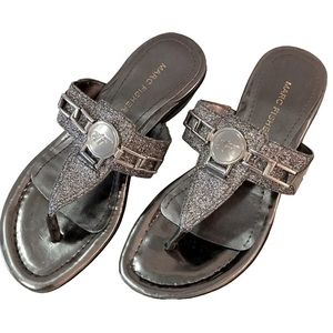 Marc Fisher Womens Silver Sandals Shimmery Chain Link Low Heeled Casual Dress 6M